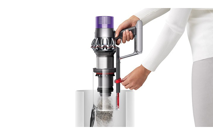 The Dyson Cyclone V10™ Fluffy cordless vacuum cleaner